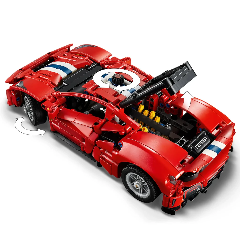 Set de construction LEGO Technic Ferrari 488 Pista 42235 882 pièces, vue arrière: capot et aileron ouverts révélant le moteur