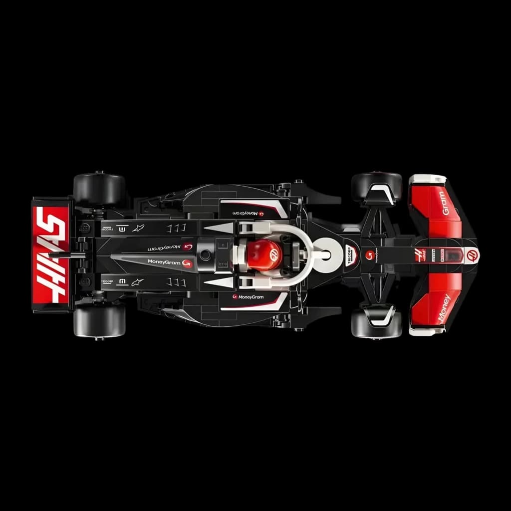 Set LEGO Speed Champions MoneyGram Haas F1 Team VF-24 77250 242 pièces, détail: vue du dessus de la monoplace noir et rouge