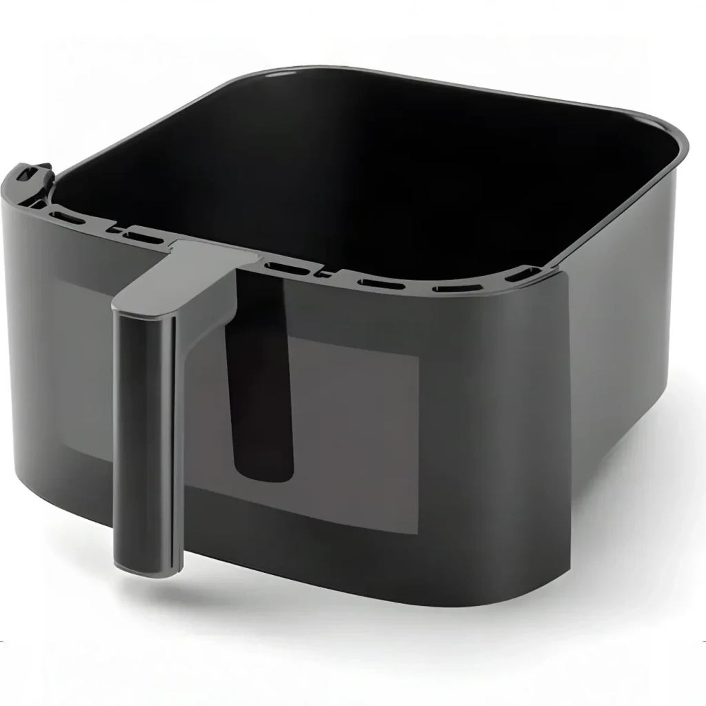 Friteuse à air NutriBullet CrispLite Vision 8L 2000W 8 programmes Noir, en utilisation: panier amovible noir avec poignée