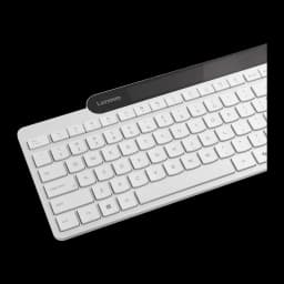 Teclado Lenovo 800 Blanco Bluetooth 5.1 Español, vista en ángulo: panel solar negro superior y teclas blancas con logo Lenovo