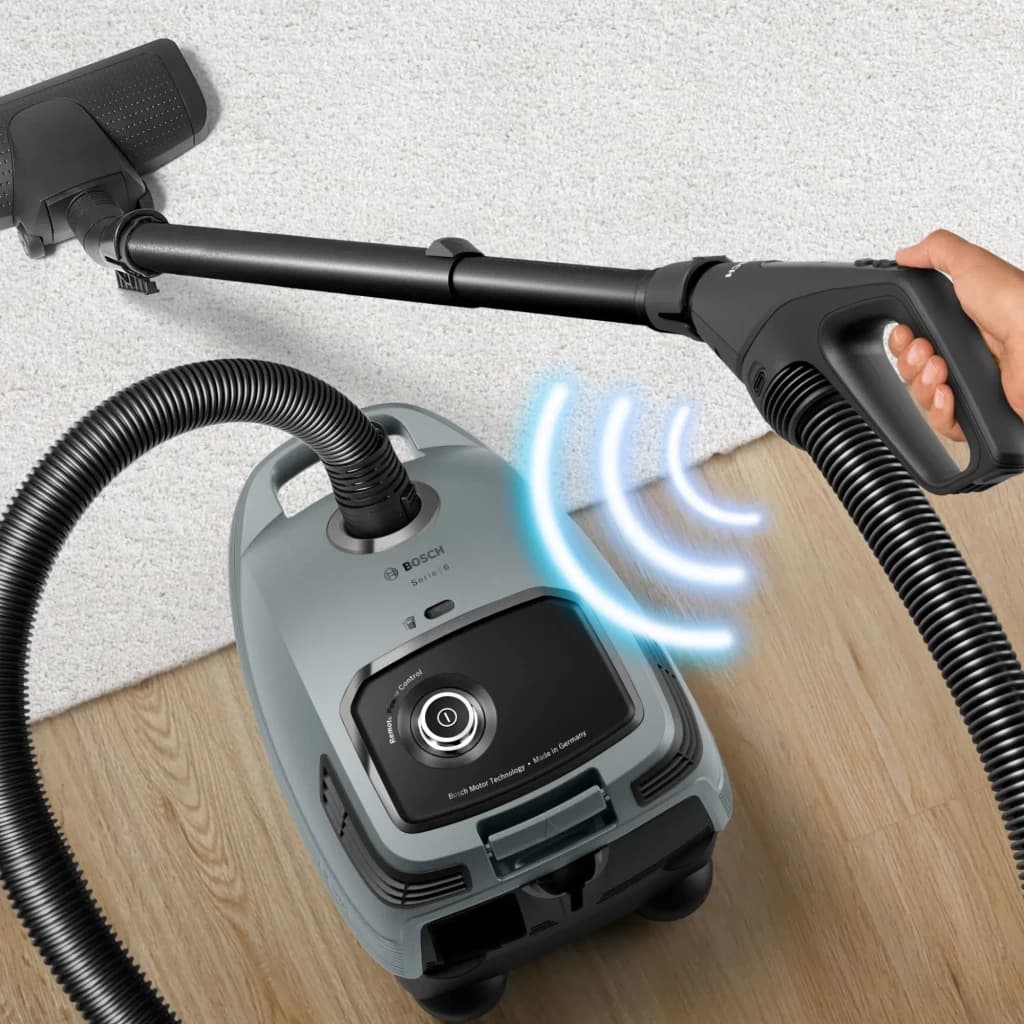 Aspirateur traîneau Bosch Série 6 Noir/Gris 600W BGB6X330, utilisation: main sur poignée, capteur sans fil actif et brosse