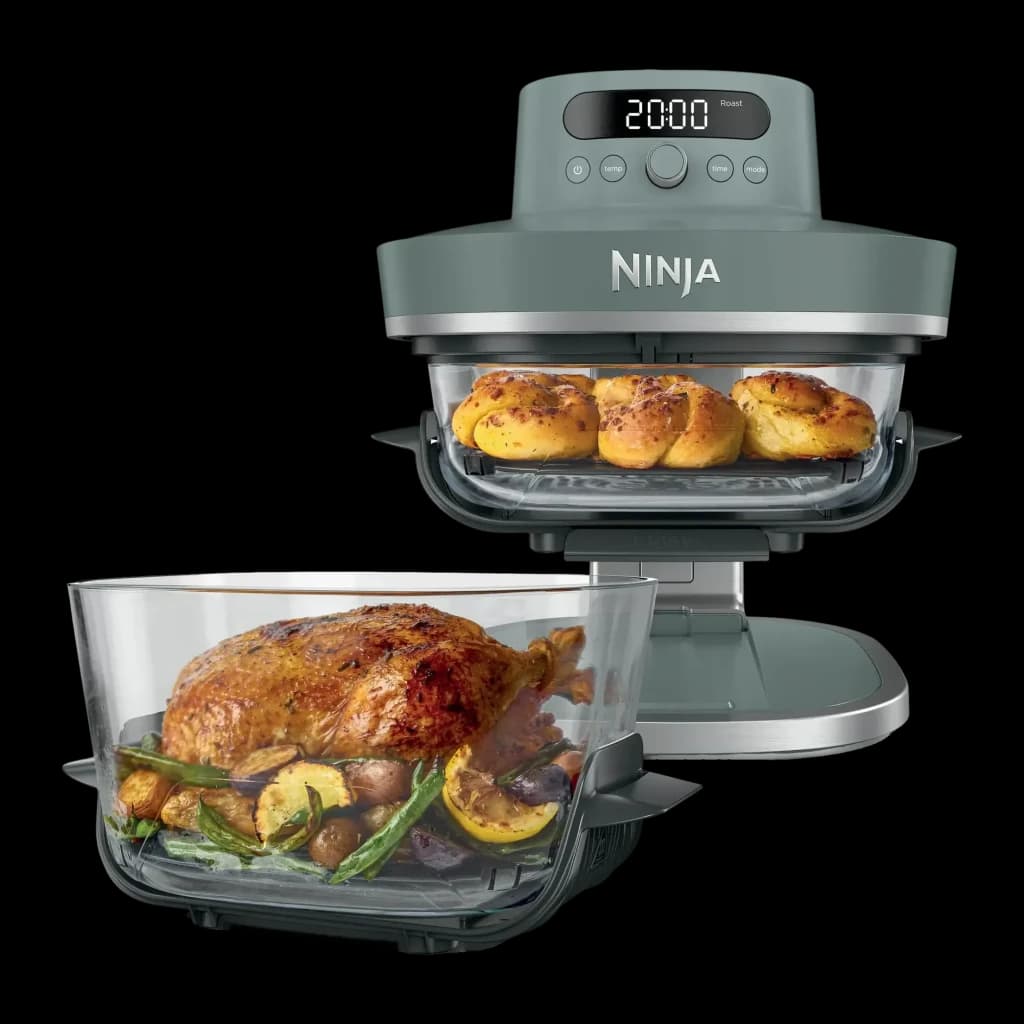 Freidora de aire Ninja CRISPi PRO 7-in-1 5,7L 2050W 7 Funciones Gris, vista frontal: unidad abierta con pollo asado