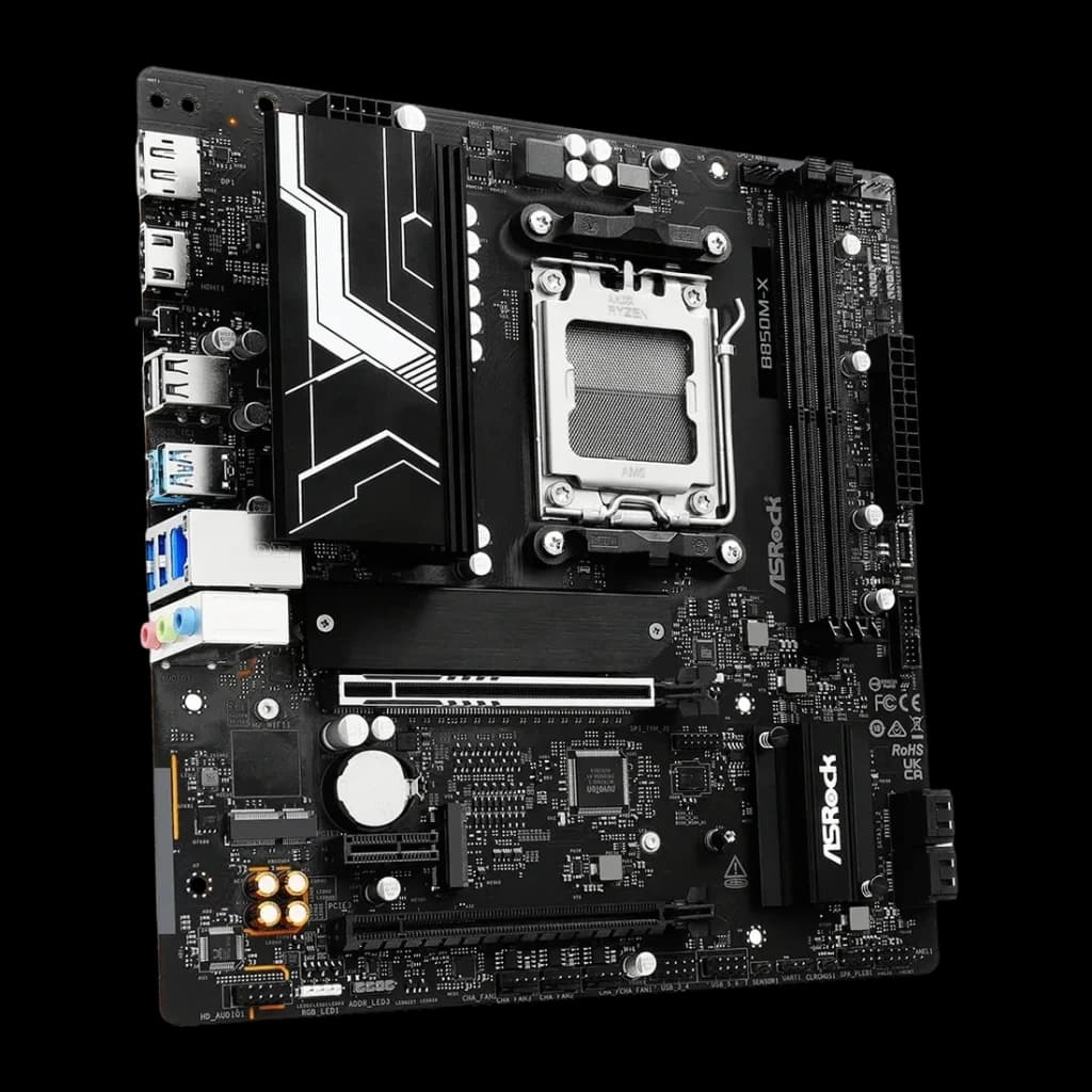Placa base ASRock B850M-X R2.0 AMD B850 AM5 DDR5 Micro ATX 2.5GbE Negro, vista angular: socket AM5, disipador VRM y ranuras
