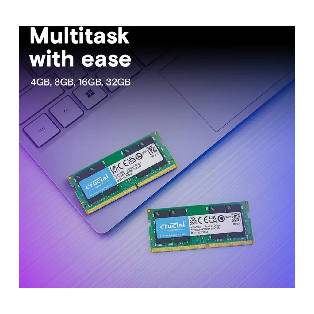 Memória RAM Crucial SO-DIMM 64GB DDR4 2x32GB 3200MHz Verde CT2K32G4SFD832A, lifestyle: 2 módulos verdes junto a laptop