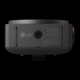 Altavoz portátil LG XBoom Mini by will.i.am IP67 5W 10h Negro, vista inferior: logo LG, puerto jack y etiqueta