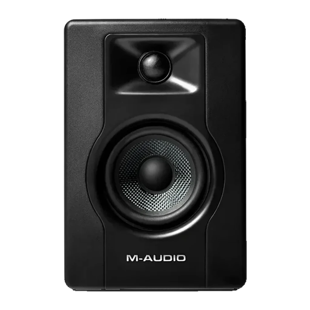 Moniteurs de studio M-Audio BX3 50W RMS Jack 3,5mm / 6,35mm Noir, vue avant: tweeter supérieur et woofer central avec logo