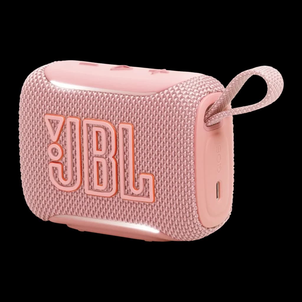 Altavoz portátil JBL Go 5 IP68 4,8W Bluetooth Rosa, vista lateral: rejilla textil, logo JBL en relieve, asa y puerto USB-C