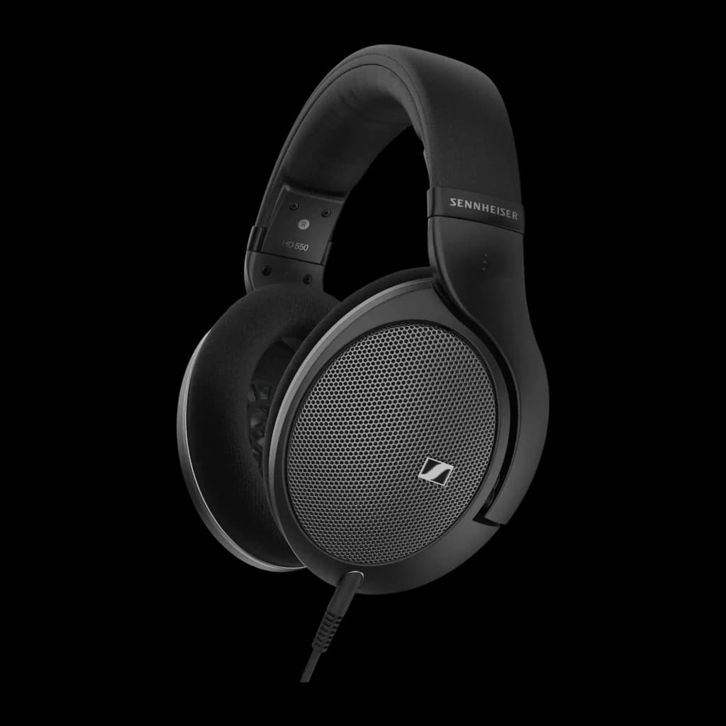 Auscultadores Sennheiser HD 550 Headband Circumaural Cabo Jack 3,5mm 150Ω Driver 38mm Preto, vista frontal: grelha metálica