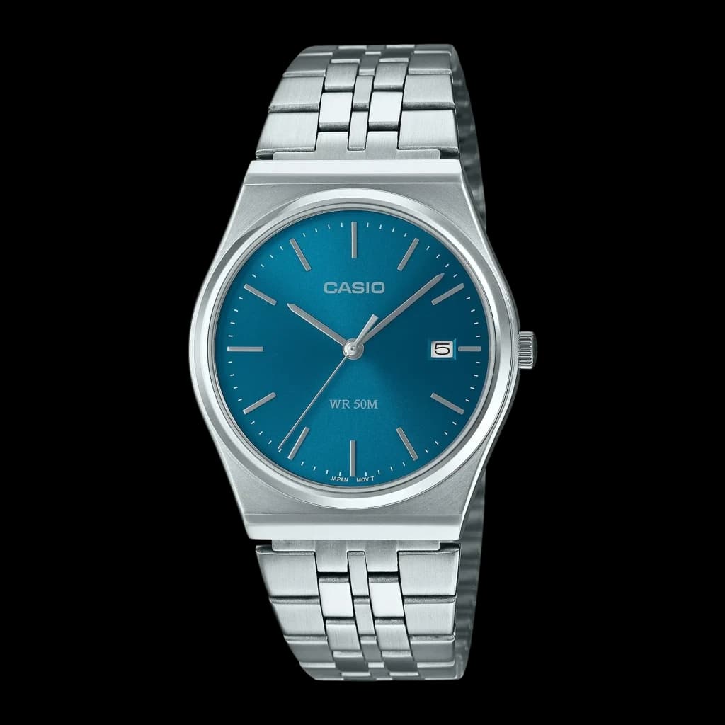 Casio Collection MTP-B145D-2A2V Argent Batterie 3 Ans 50 m, vue de face: cadran bleu teal avec index argentés, guichet date