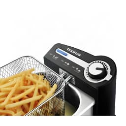 Friteuse à huile Taurus Professional 2 Plus 2L Acier Inoxydable, détail: panier avec frites, panneau de commande avec bouton