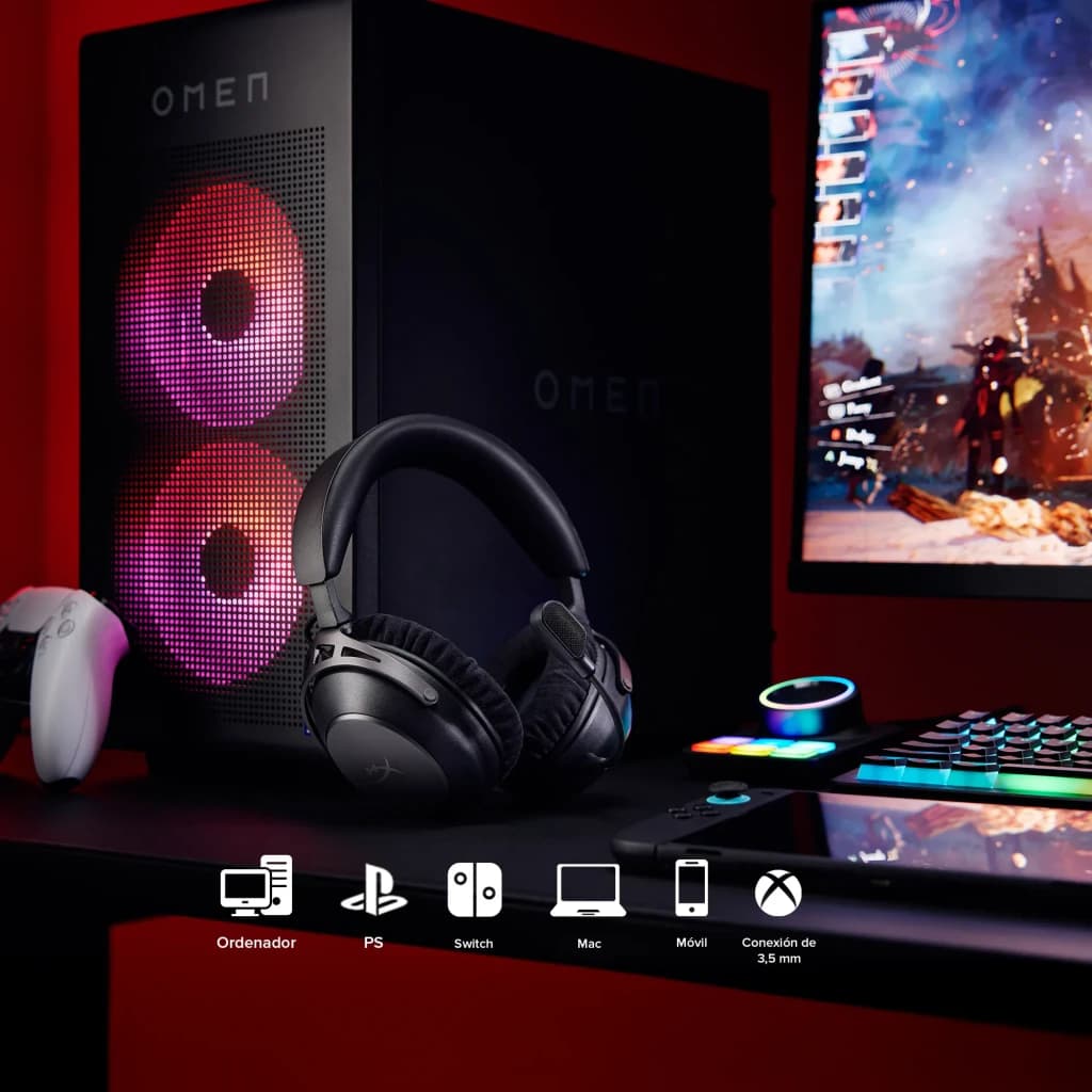 Casque Gaming HyperX Cloud Alpha 2 Wireless Sans Fil Microphone, scène gaming: posé sur bureau avec tour OMEN RGB et icônes