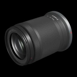 Objetivo fotográfico Canon RF-S 18-150mm IS STM Negro APS-C F3.5-6.3, vista en ángulo: cuerpo cilíndrico con anillo zoom