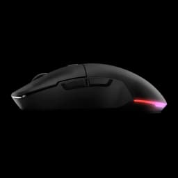 Souris Gaming Krom Komet Sans Fil 2400 DPI RGB Noir, vue latérale: profil ergonomique avec éclairage RGB rouge et rose à