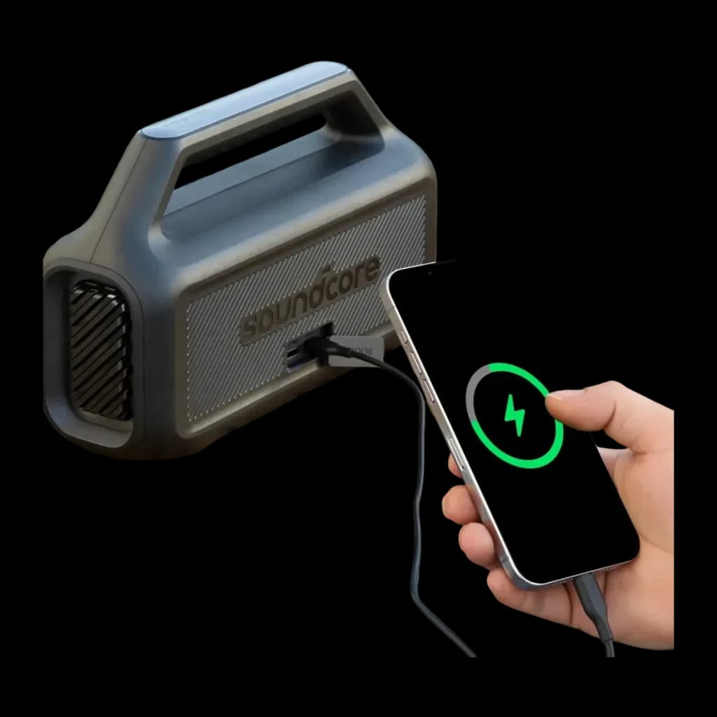 Altavoz portátil Anker Soundcore Boom 2 SE IPX7 30W 18h Negro, vista trasera: puerto USB cargando smartphone con cable