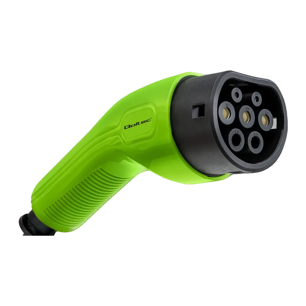 Cargador Coche Eléctrico Qoltec 3,5kW Tipo 2 Cable 5m 52476, detalle: conector verde con pines dorados y cuerpo ergonómico