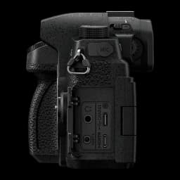 Appareil photo sans miroir Panasonic Lumix DC-G97 Noir CMOS Micro 4/3 4K 20,3MP, côté gauche: ports HDMI, USB-C, jack micro