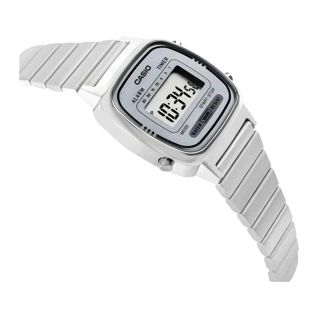 Casio Vintage Mini LA670WEA-7EF Aço Inoxidável Relógio de Pulso, detalhe: vista em ângulo do mostrador digital e bracelete