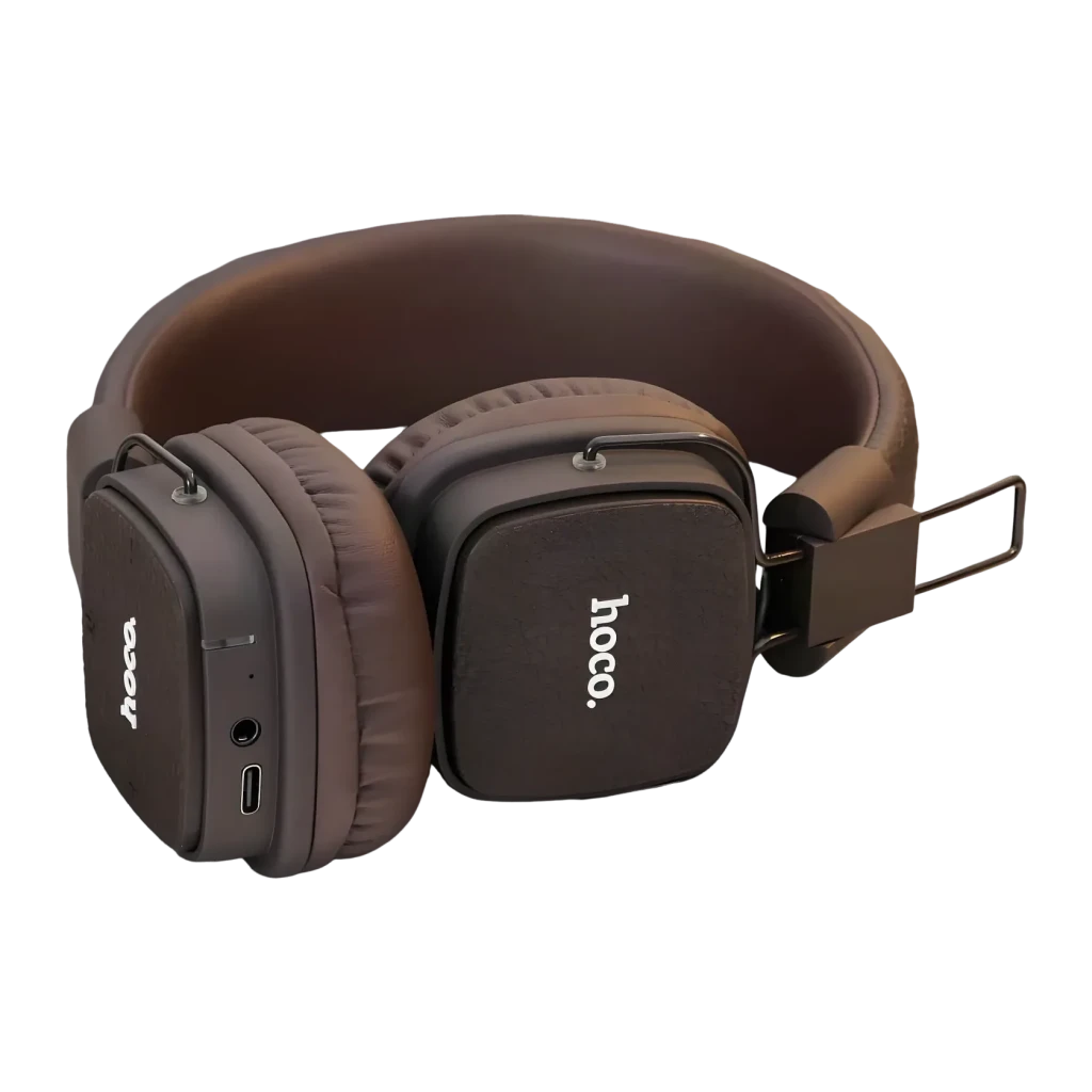 Auriculares HOCO W56 Earl Diadema Bluetooth 5.4 28h 40mm Driver 32Ω, detalle: puerto USB-C y jack 3.5mm visibles en copa