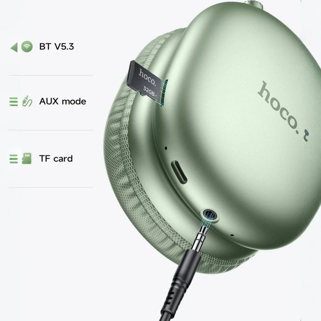 Auriculares HOCO W35 Max Diadema Bluetooth 5.3 + Jack 3,5mm 90h verde, en uso: auricular verde con jack 3,5mm conectado