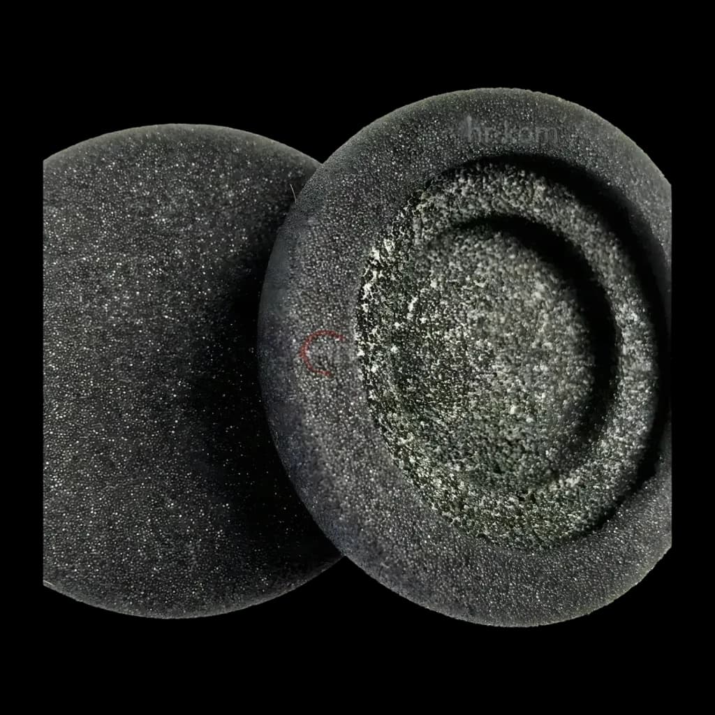 Almohadillas para auriculares Jabra Evolve 20-65 Espuma, vista trasera: interior circular y textura de espuma negra visibles