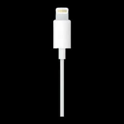 Auriculares Apple EarPods In-Ear Cabo Lightning, detalhe: conector Lightning branco com pinos dourados e cabo em fundo preto