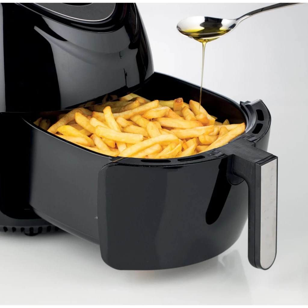 Fritadeira de Ar Ariete Airy Fryer XXL 5,5L 1800W Com Programas Preto, cesto aberto: batatas fritas douradas e colher