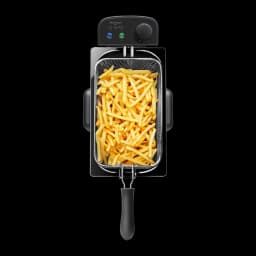 Fritadeira Taurus DF2030 3L 2000W Aço Inoxidável, vista superior: cesto cheio de batatas fritas com pega preta e painel