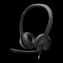 Auriculares com microfone Logitech H390 Diadema USB-A, vista em ângulo: arco preto, almofadas acolchoadas e microfone