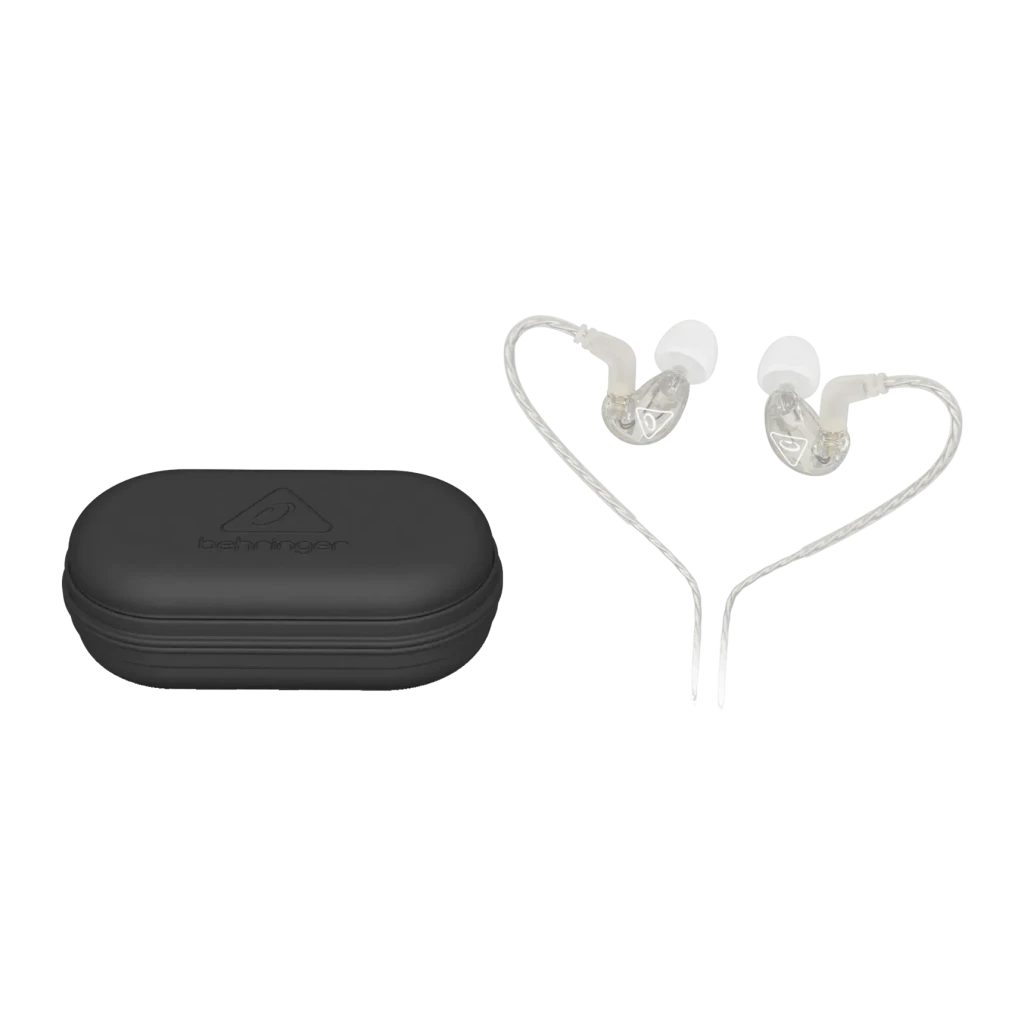 Écouteurs Behringer SD251-CL In-Ear avec câble MMCX, détail: écouteurs transparents avec étui rigide noir sur fond sombre