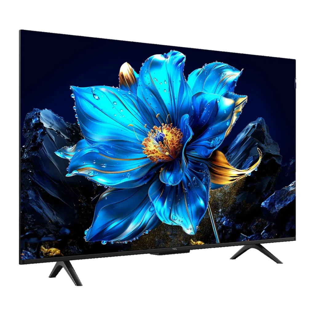 TV TCL 43 pulgadas QLED 4K 60Hz Negro 43T69C, vista en ángulo: pantalla con flor azul vibrante, marco fino y pies negros