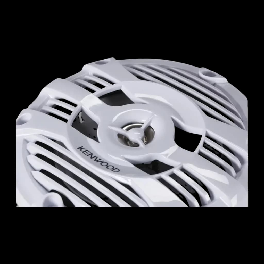 Colunas marinhas Kenwood 2 vias 50W RMS Branco KFC-1653MRW, detalhe: grelha branca com tweeter central metálico e logótipo