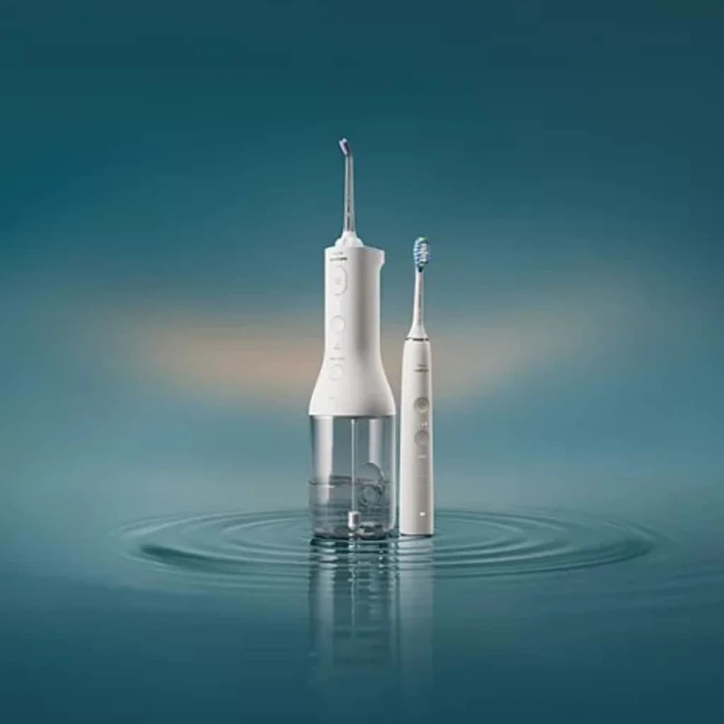 Irrigador dental Philips Sonicare Cordless Power Flosser 3000 Sin cable Blanco HX3886/41, vista lifestyle: irrigador