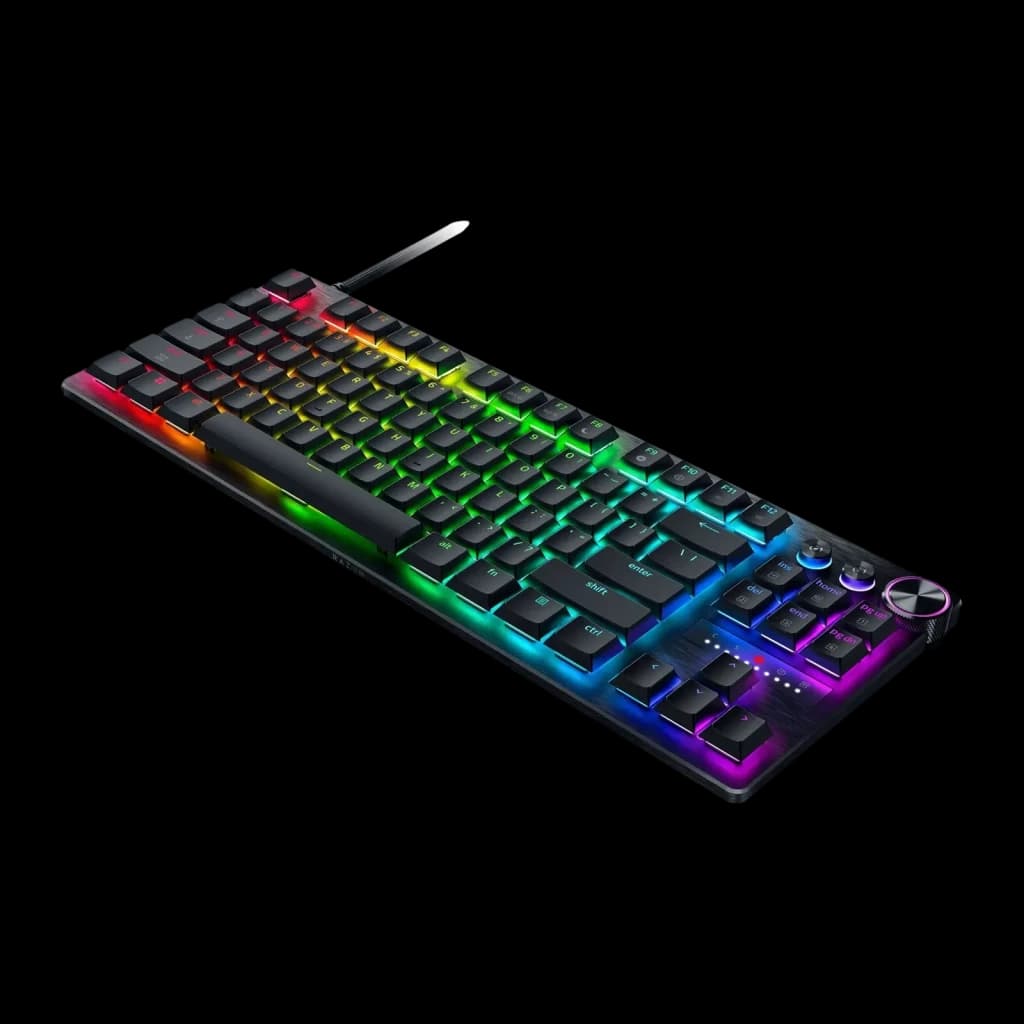 Teclado Gaming Razer Huntsman V3 Pro Low-Profile Tenkeyless Negro, detalle: iluminación RGB multicolor en teclas y lateral