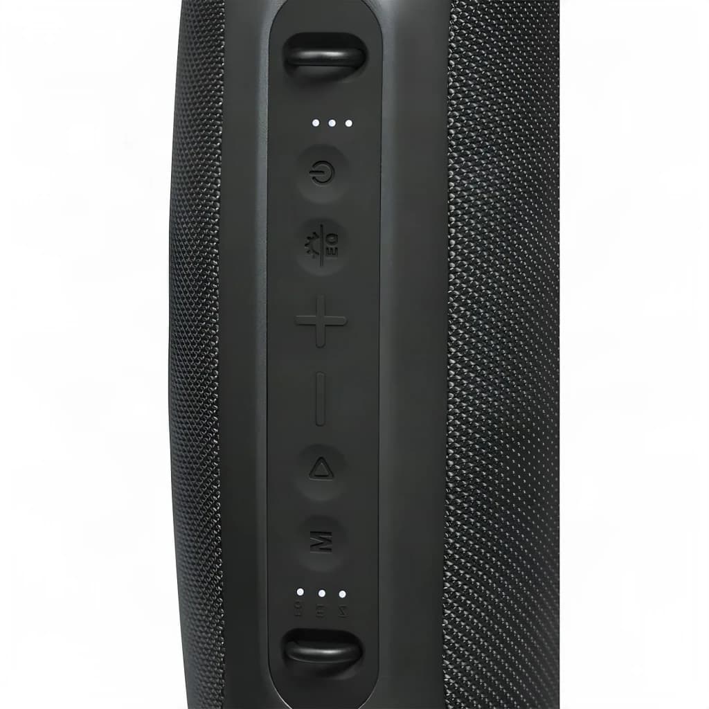 Altavoz portátil MEDION LIFE IPX7 30W 42h Negro P61746, detalle frontal: panel de botones de control y rejilla de tela negra