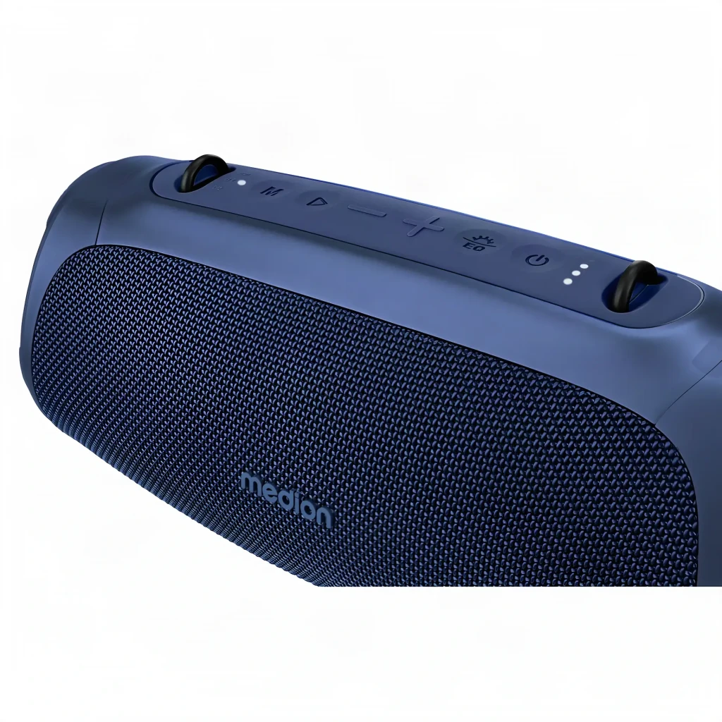Altavoz portátil MEDION LIFE IPX7 30W 42h Azul P61746, detalle superior: rejilla textil y botones de control visibles