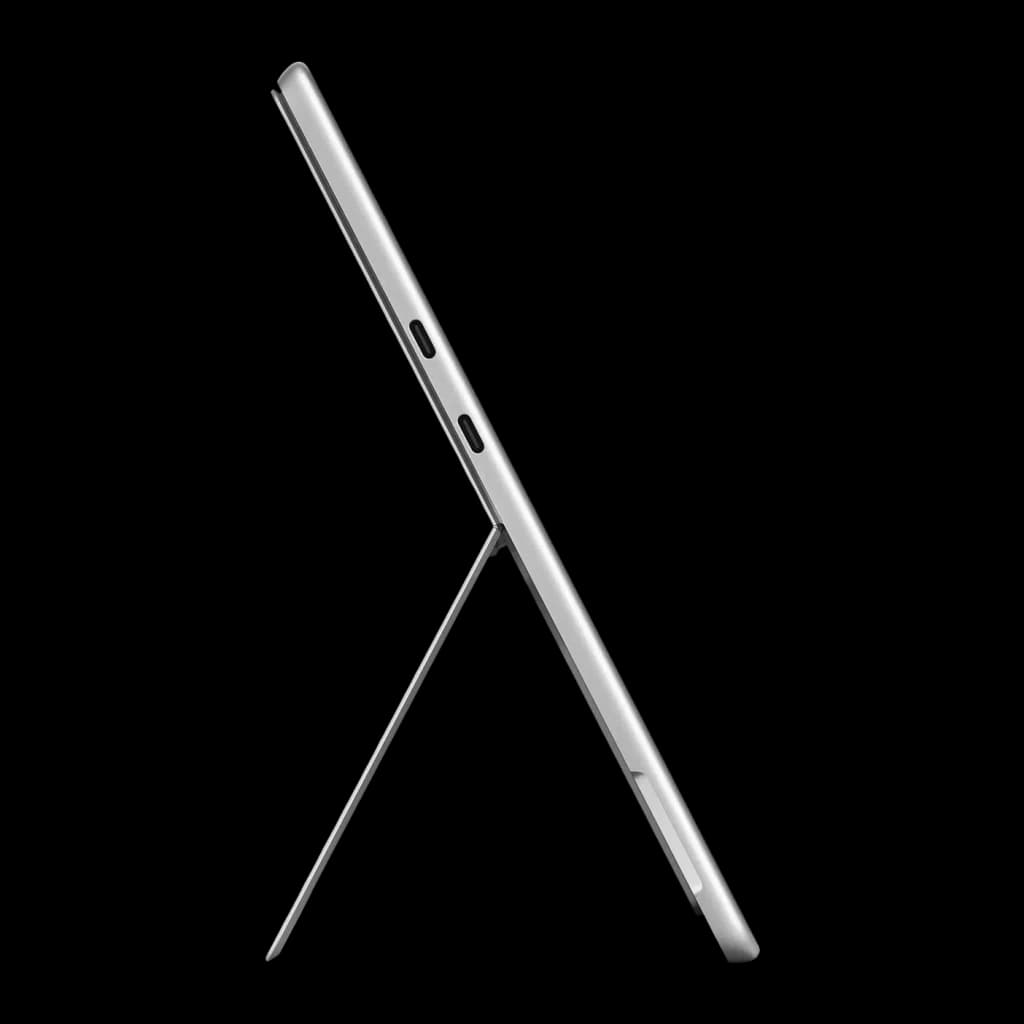 Perfil lateral de Microsoft Surface Pro 13 platino con soporte tipo kickstand desplegado y dos puertos USB‑C; diseño delgado y acabado metálico elegante