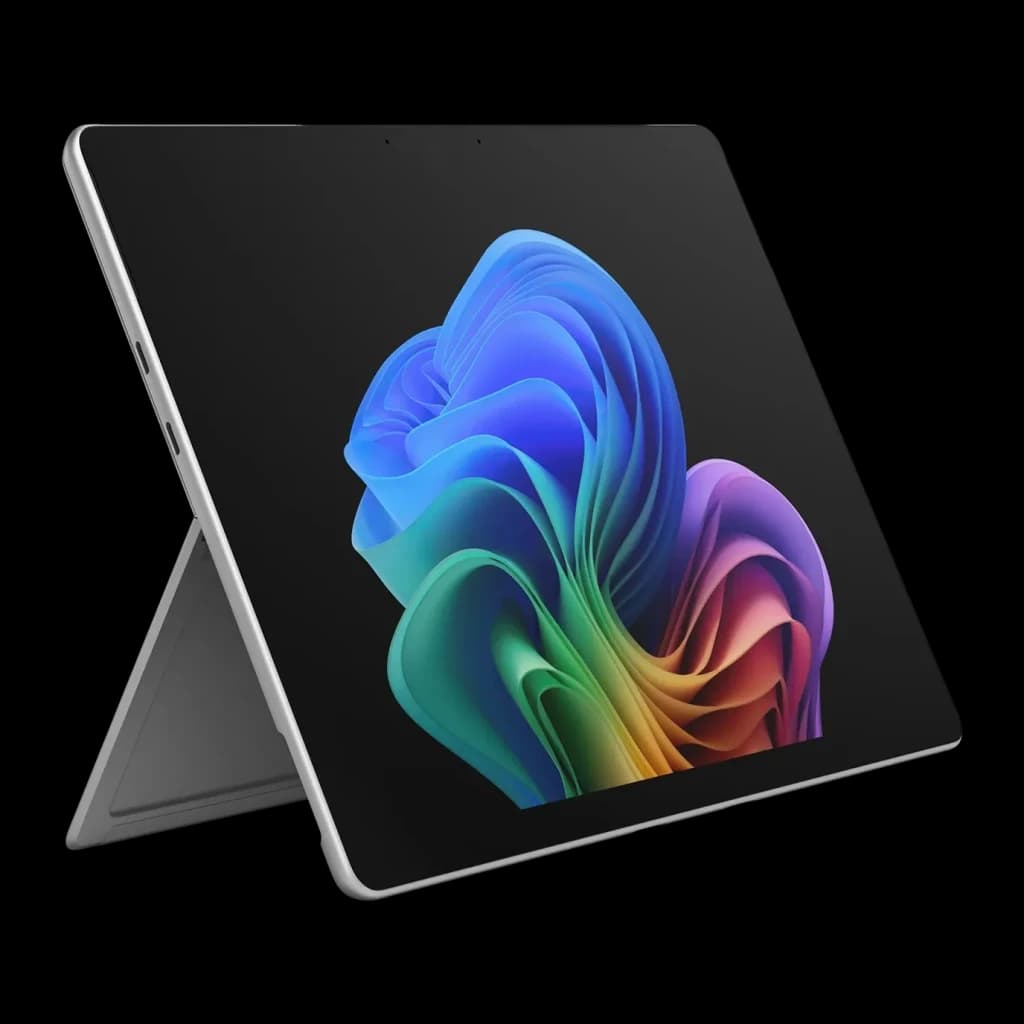 Tableta Microsoft Surface Pro 13 platino con soporte trasero, pantalla OLED 13 pulgadas 120Hz casi sin bordes, cuerpo delgado y acabado premium
