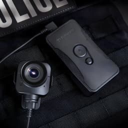 Cámara corporal Transcend DrivePro Body 70 64GB WiFi 1440p IP68 Negro - unidad y módulo de cámara separado
