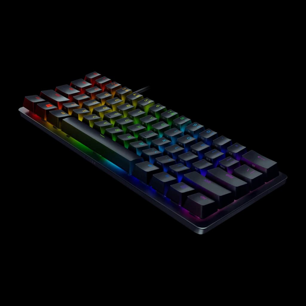 Teclado Gaming Razer Huntsman V3 Tenkeyless 8KHz Óptico QWERTY Español Negro - vista en perspectiva con retroiluminación RGB