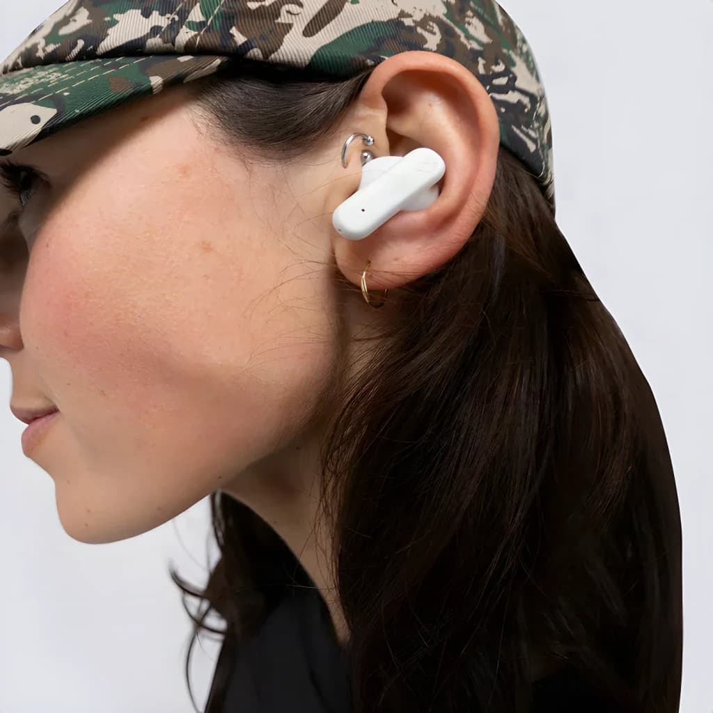 Écouteurs sans fil Skullcandy Smokin' Buds TWS In-Ear Bluetooth 5.2 Orange/Blanc - écouteur blanc porté