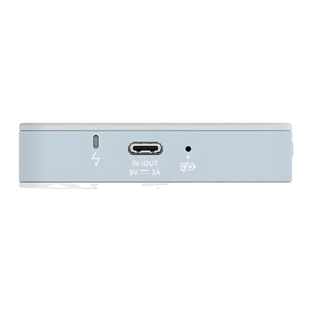 Router 5G D-Link F518 Blanco WiFi 6 AX1800 Doble Banda, lateral: puerto USB-C IN/OUT 5V 3A e indicador LED