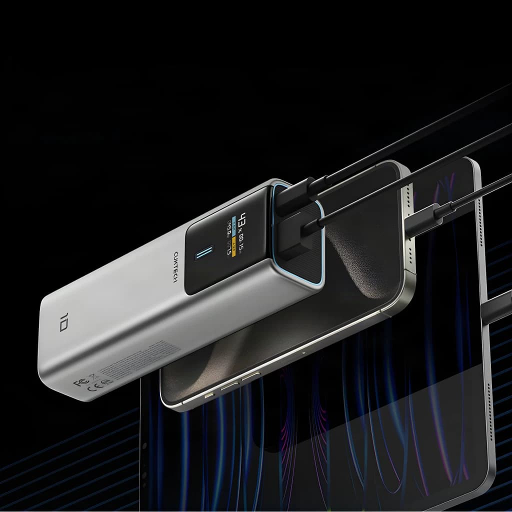 Power Bank Cuktech 10000mAh Gris 150W USB-C + USB-A Charge Rapide CKPB100PGLBL - charge deux smartphones