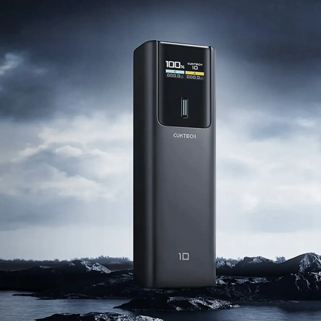 Power Bank Cuktech 10000mAh Noir 150W USB-C + USB-A Charge Rapide CKPB100PGLBL - écran LED à 100% et logo Cuktech