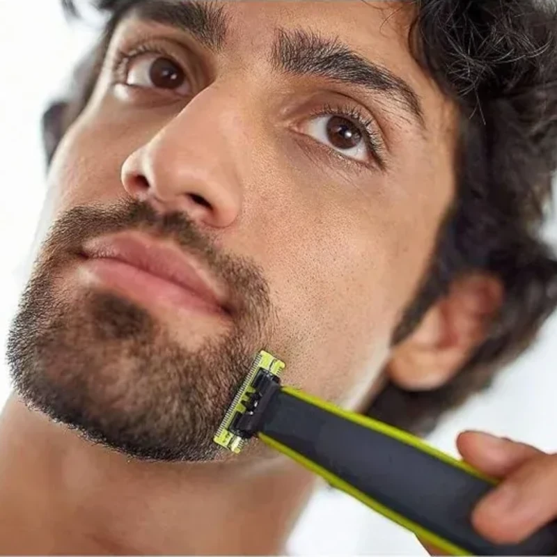 Afeitadora recortadora de barba Philips Oneblade QP2724/10 - Ítem4