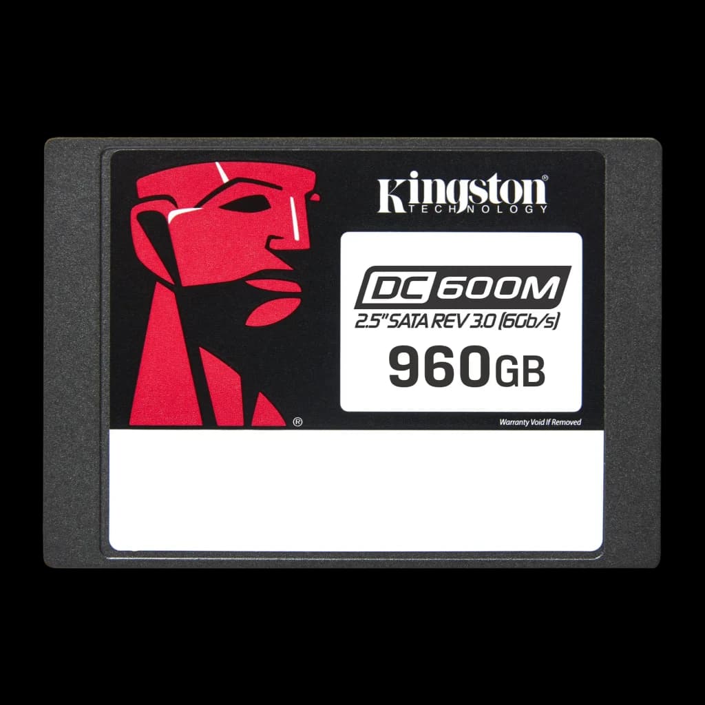 SSD Kingston Technology DC600M 960Go, boîtier 2,5 pouces noir, étiquette blanche avec logo rouge Kingston, interface SATA III 6 Gb s, format compact