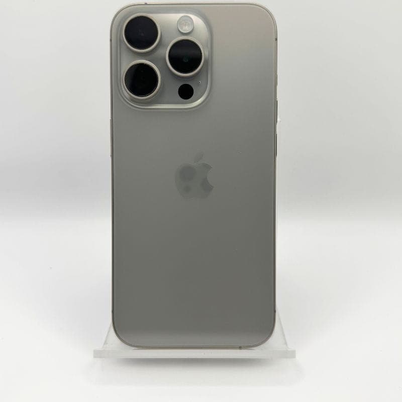 Dos de l’iPhone 15 Pro titane naturel, 3 appareils photo pro et LiDAR, finition mate élégante, châssis léger en titane, état excellent reconditionné.