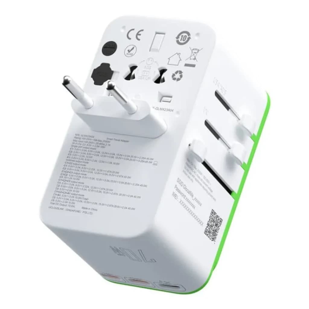 Adaptador de Viaje GlocalMe Roamplug 4G WiFi 4 en 1 - vista a 45 grados