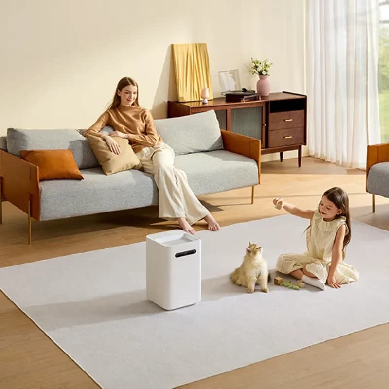 Xiaomi Smartmi Evaporative Humidifier 3 Umidificador branco minimalista, formato retangular, alça preta, design moderno para sala de estar iluminada
