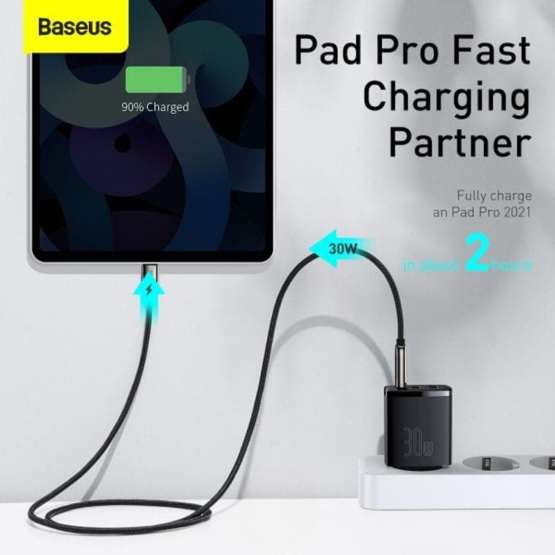 Baseus Compact Quick Charger 30W Noir - Chargeur mural 2xUSB-A 1xUSB-C exemple de charge rapide