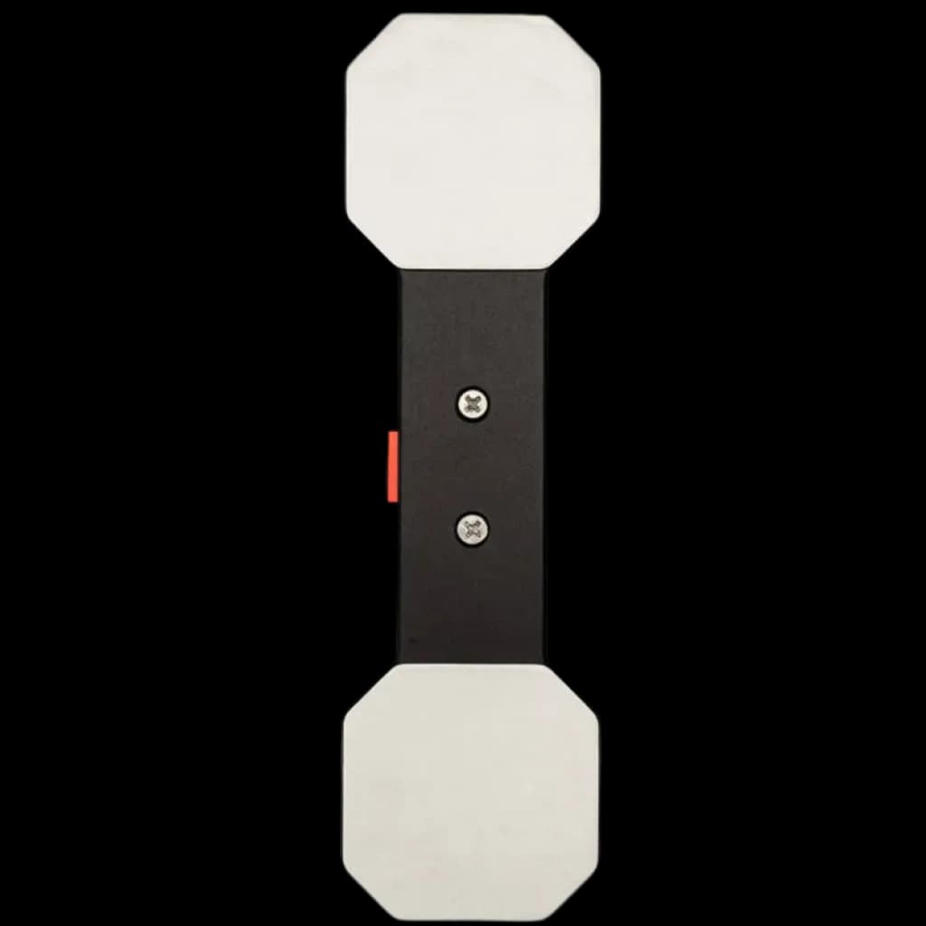 Adaptateur pour SUP Waydoo en métal noir avec deux plaques blanches octogonales et vis centrales, design robuste pour fixation stable et précise